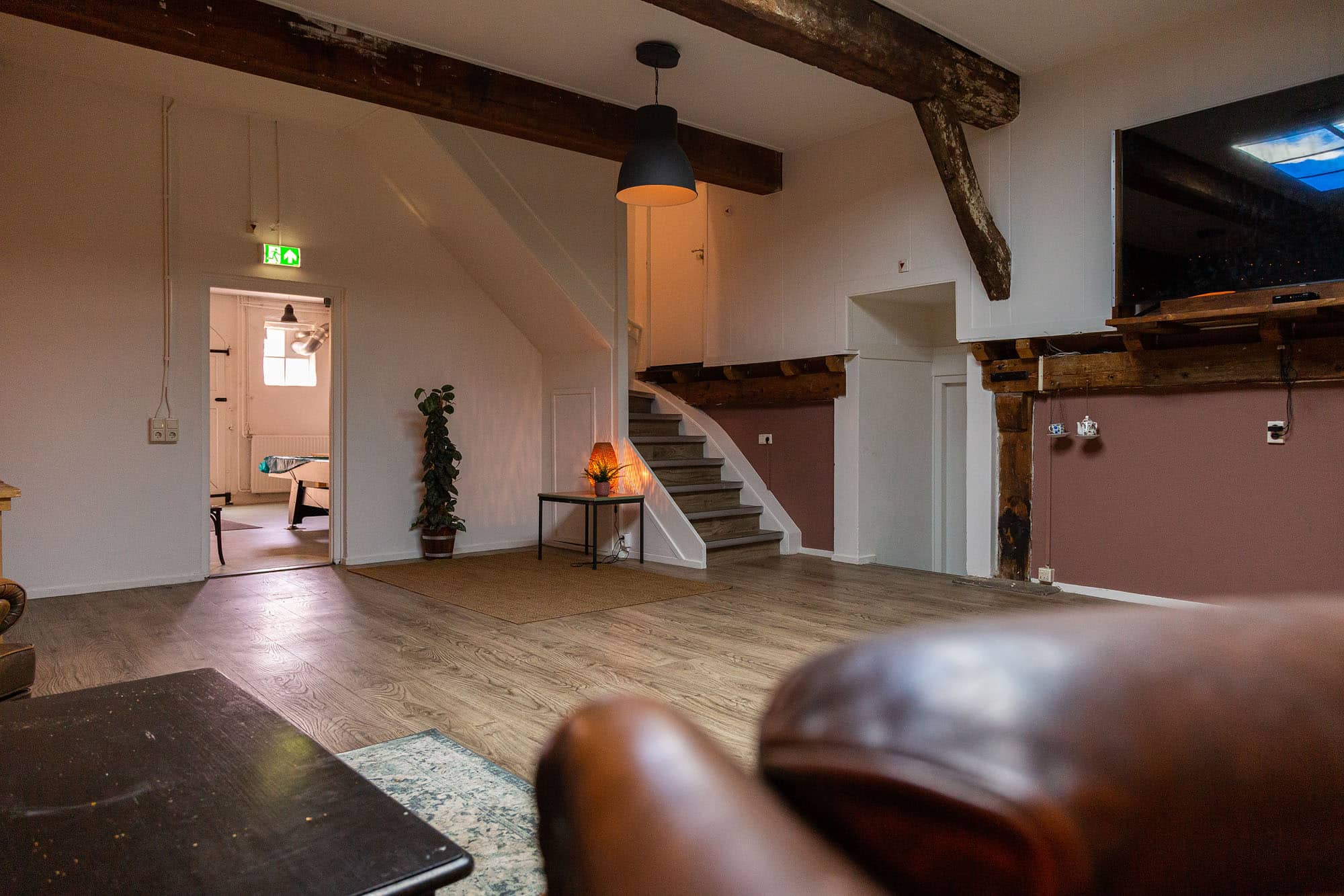 Lister De Boerderij - Woonkamer 02