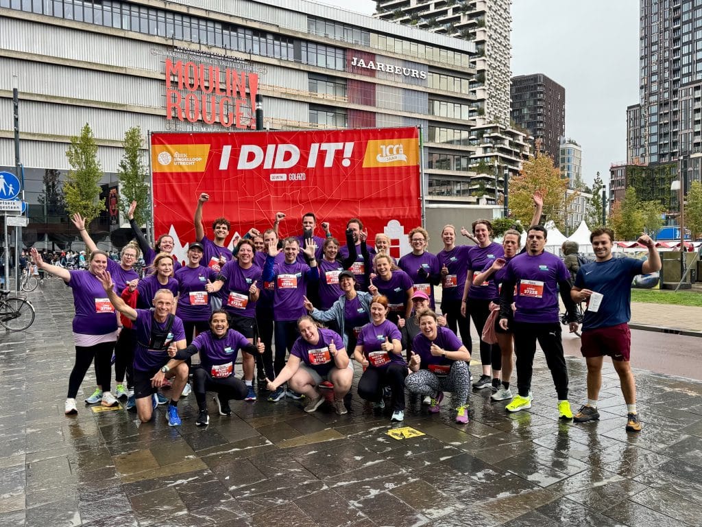 groep Lister-deelnemers aan de start van de Singelloop Utrecht