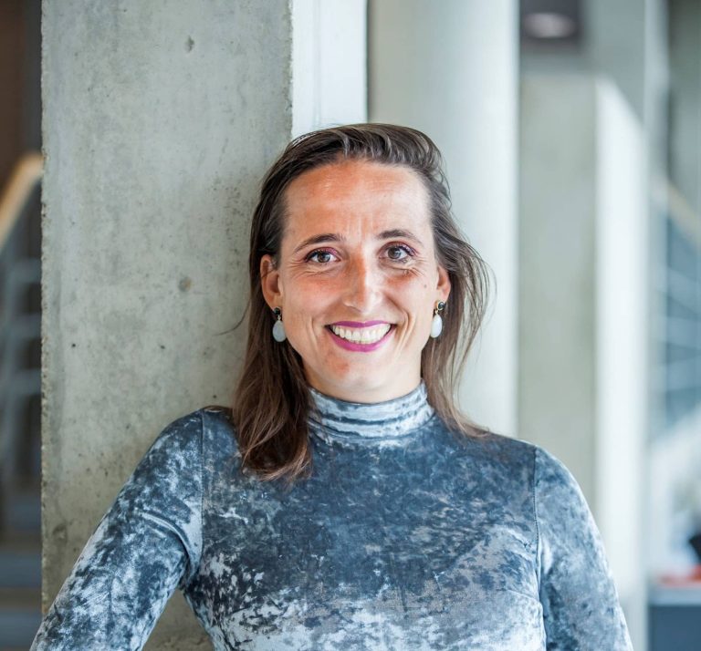 Portretfoto van Simona Karbouniaris