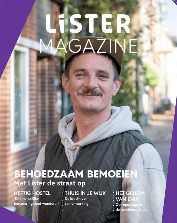 voorblad van Lister Magazine met foto van medewerker en verschillende kopteksten