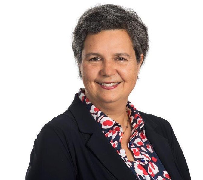 Portretfoto Erica Harteveld